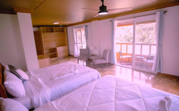 Orange House Golf Estate Unit B 2nd Floor