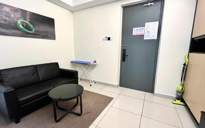 Grand Ion Delemen 4Pax CozySuite Chill 01