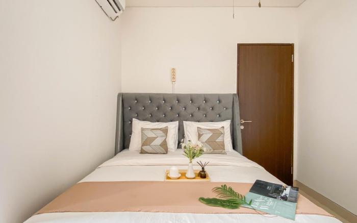 Elegant Spacious 2BR Transpark Cibubur By Travelio