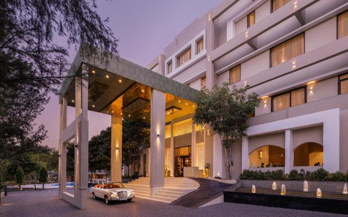 Essentia Luxury Resort & Spa Udaipur
