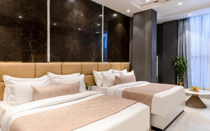 Hotel Aroma Plaza  Near Delhi Airport