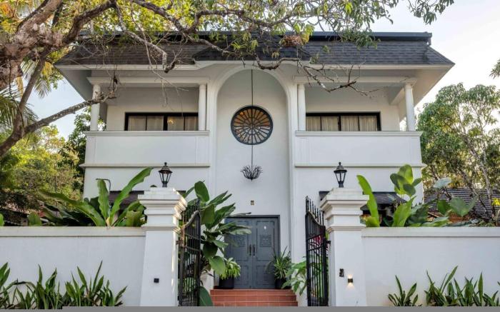 Lux 3BR Villa in Siolim, 4km to beach | Wadi House