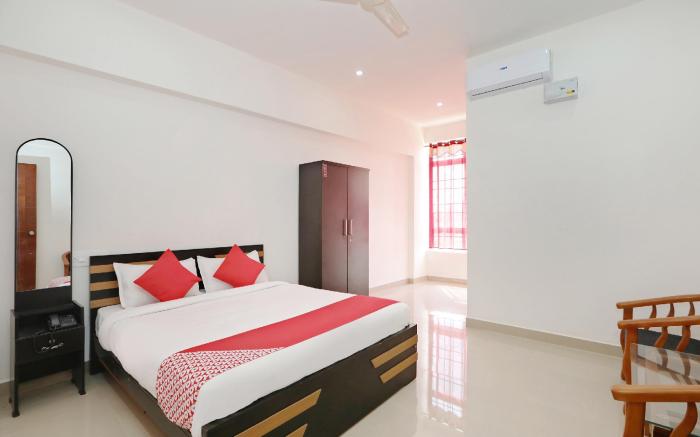 OYO 28369 Green Valley Residency