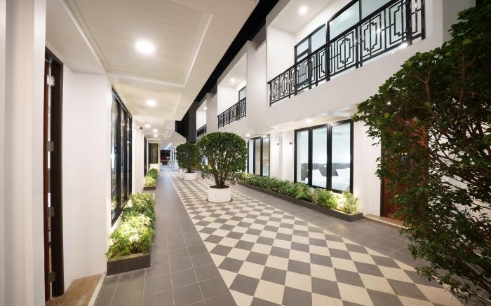 Silom Residence Hotel