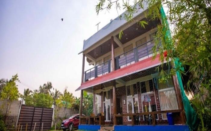 Waves Beach House
