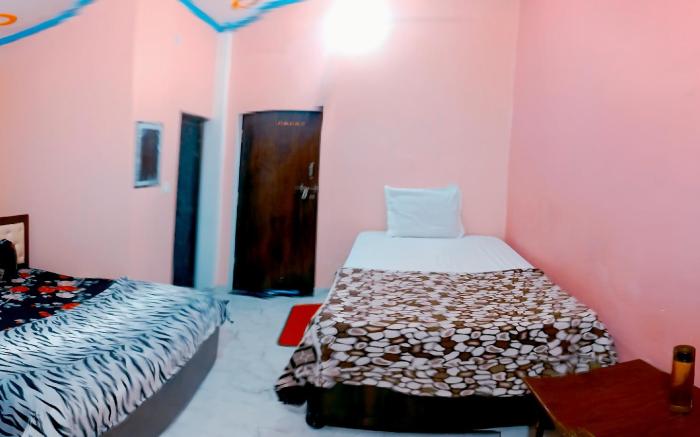 Awadh Dham Guest House
