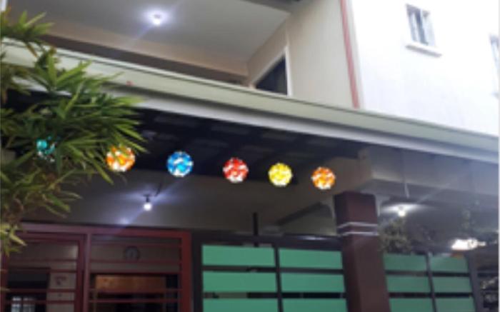 JEMZ Tagaytay Budget Family Room