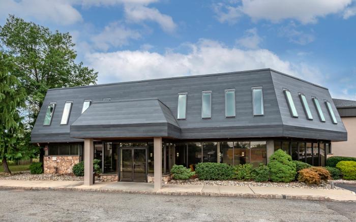 Amwell Suites- Somerset