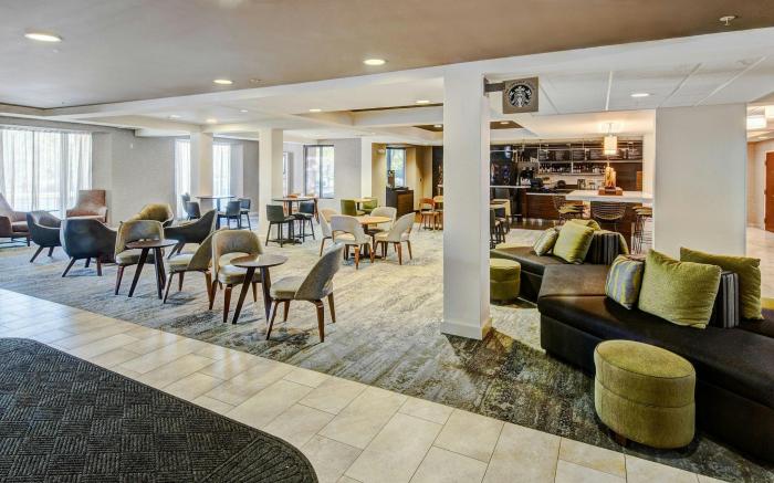 Courtyard by Marriott Chicago St. Charles