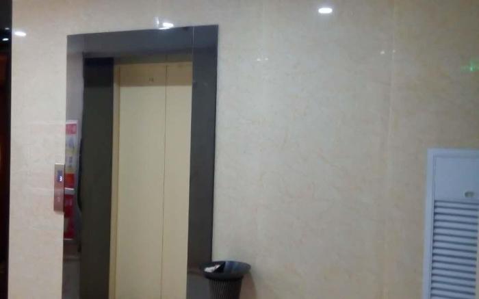 7 Days Premium Linfen Pingyang South Street