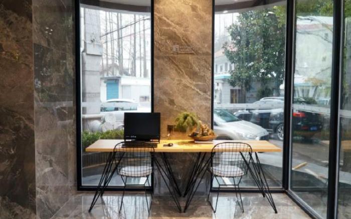 Jinjiang Inn Style Pudong College of Finance and Management Caolu Town Government