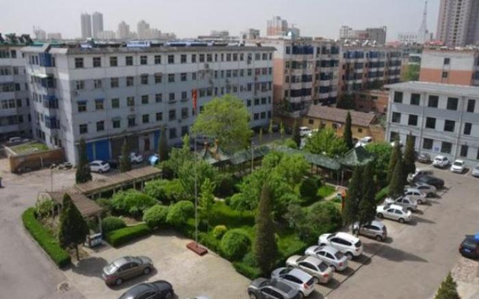Jinjiang Inn Taiyuan Qingxu County Donghu Park People's Square