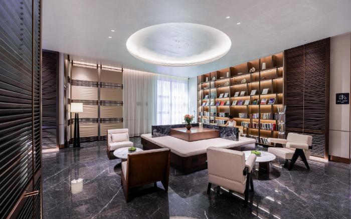 Atour Hotel Nanning Chaoyang Square Metro Station