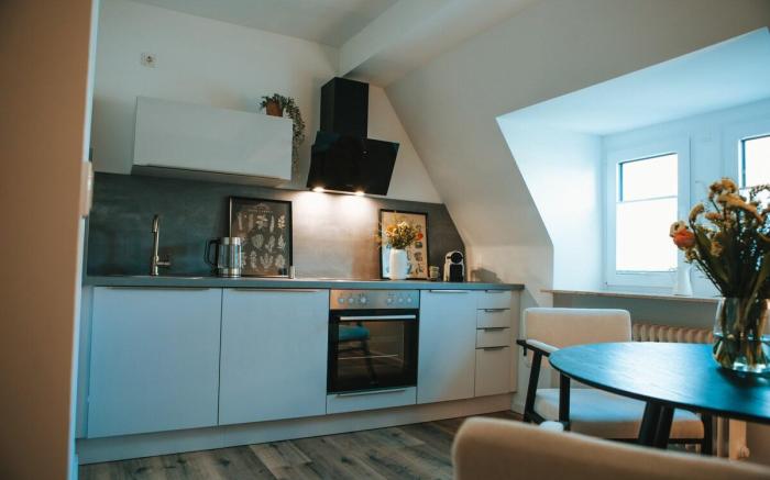 Cozy studio in a prime city location - Apartment 5