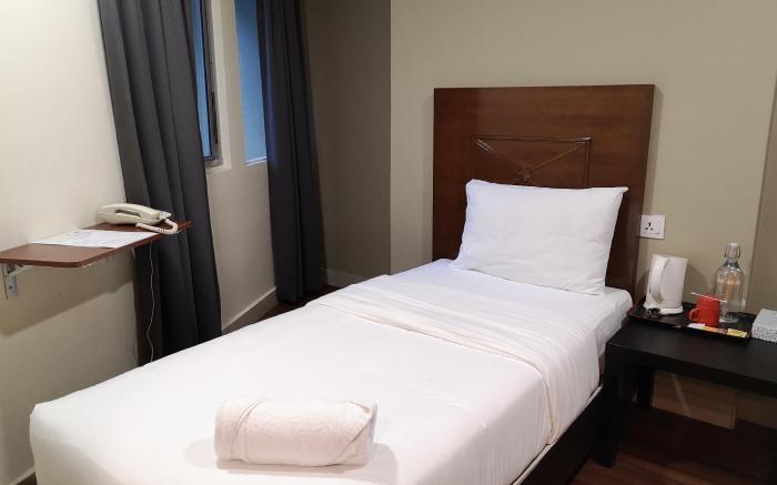 Hotel Sunjoy9 @ OKR