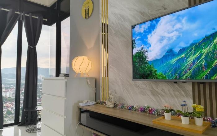 Comfy Sunny Suite /w Skypool 2BR 11pax @GeorgeTown