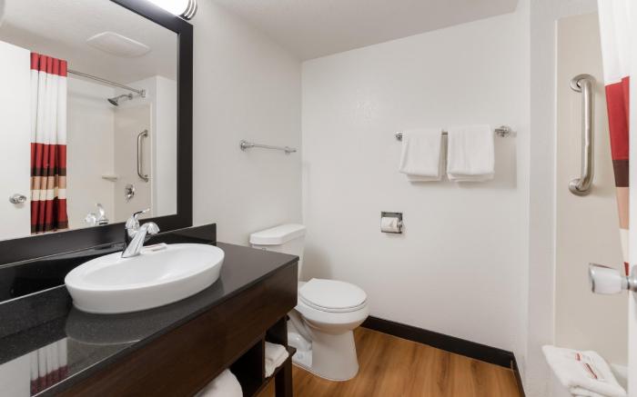 Red Roof PLUS+ Columbus - Worthington