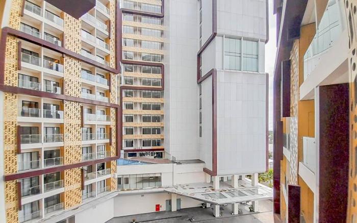 Best Deal 1BR Corner Patraland Amarta By Travelio