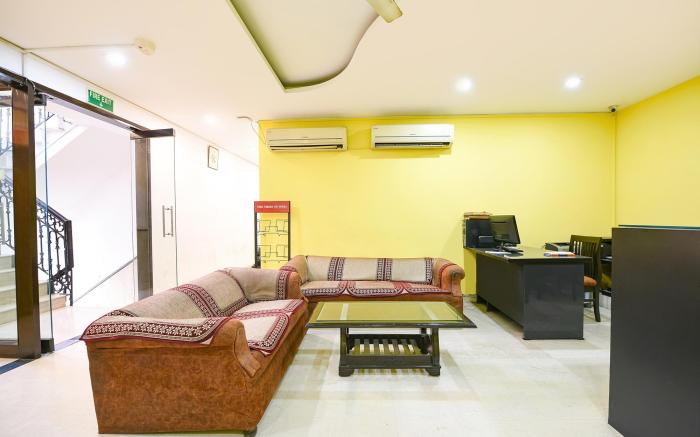 FabHotel Africa Avenue Stayz
