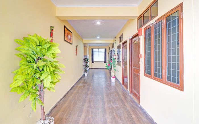 Hotel O Vidhan Sabha Chowk Formerly Sunshine Guest House