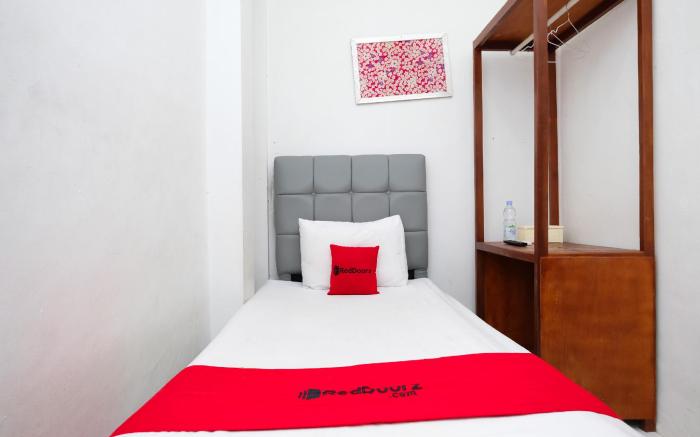 RedDoorz near Lippo Mall Yogyakarta 3