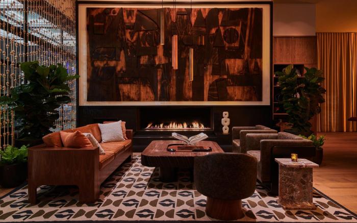 HOLLYWOOD VOLUME, a Tribute Portfolio Hotel