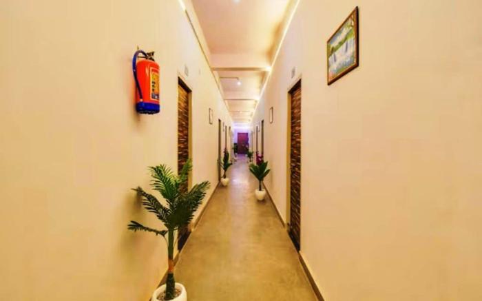 Syrus Hotel 