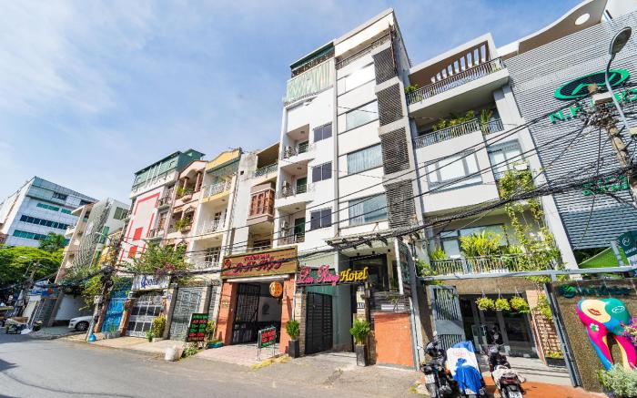 Collection O District 10 Near Van Hanh Hospital Formerly Lan Rung Hotel