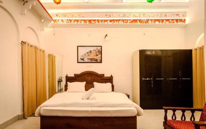 Rudreshwar Mahadeo Kothi by ITH Stays