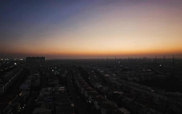 Sunrise_Mirage, Near Expo