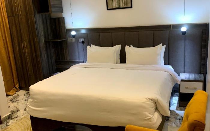 PALMAC HOTEL