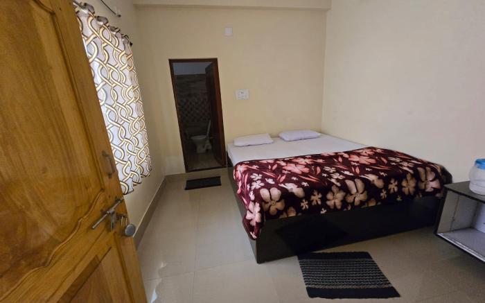 Hotel Shree Radhe 500meter from Temple