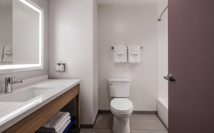 Garner Phoenix Surprise By IHG