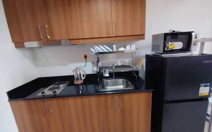 Great Deal Lush Urban Living In Makati