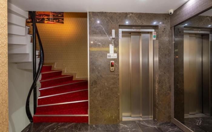 REGNO HOTEL