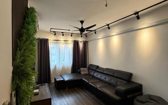 Sofeaa Homestay Setia Alam