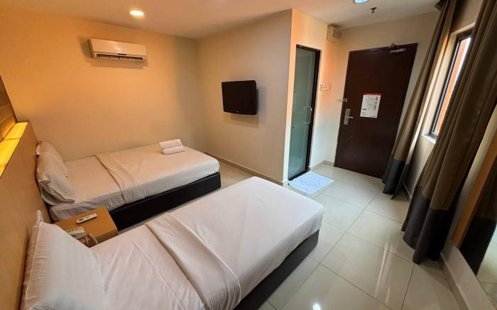 Signature Hotel Puchong 3Pax CozySuite 42