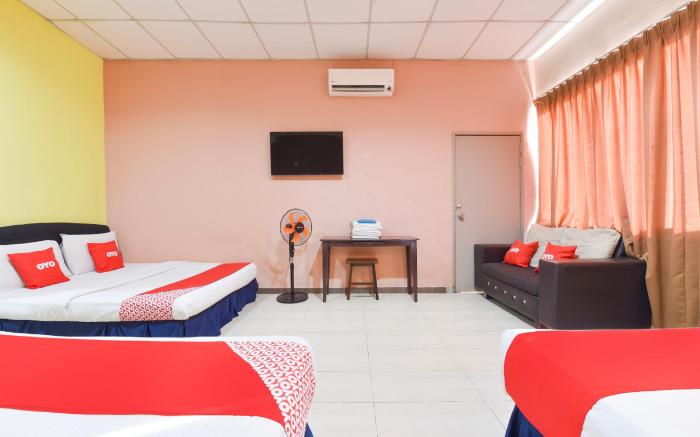 Danceter Destiny Riverside Hotel