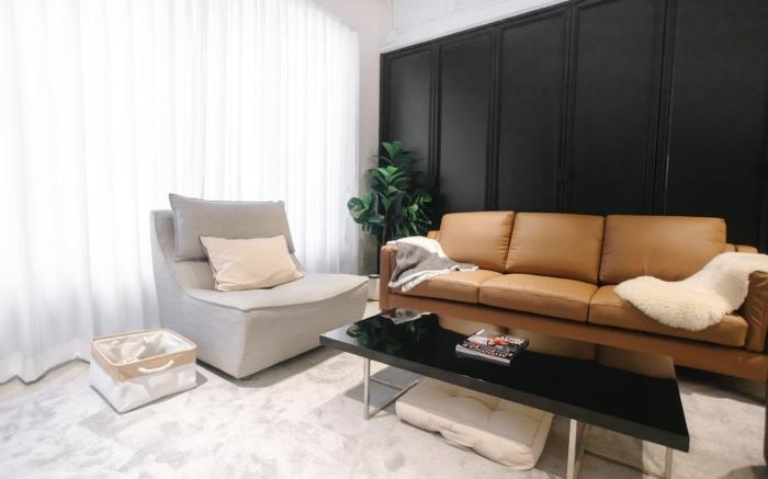 wari B. 3BR Penthouse (4th fl) 30 sec. to BTS