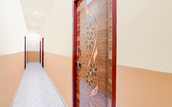 Hotel O Chowdhury Guest House