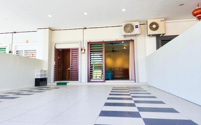 30 Bercham Double-Storey Homestay