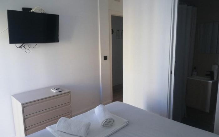 Double room with private bathroom