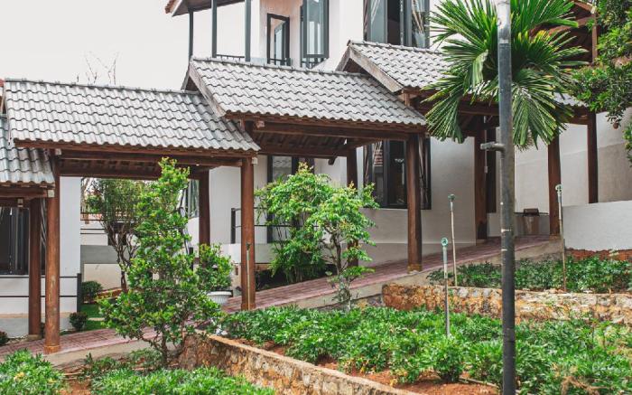 Gỗ Bungalow & Homestay