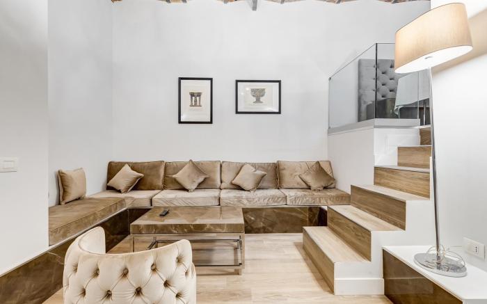 Spanish Queen Apartments