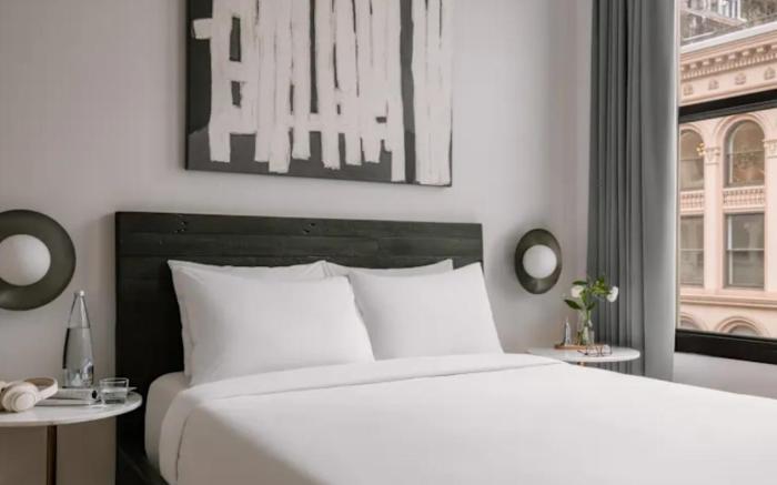 Duane Street Hotel Tribeca, Sonder