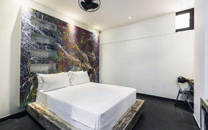 Gallery Hotel