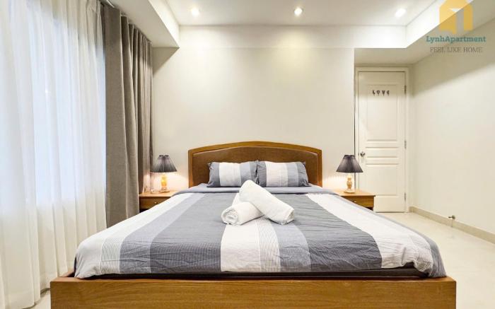 Elegant apartment 1BR-1BA Near  the airport