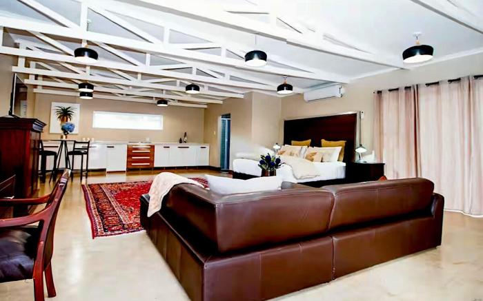 Modern Suite Near Port Elizabeth Airport