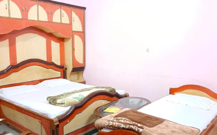 Vinay plaza Hotel & Restaurant 