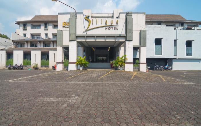 Plus near Kampus UPI Setiabudhi